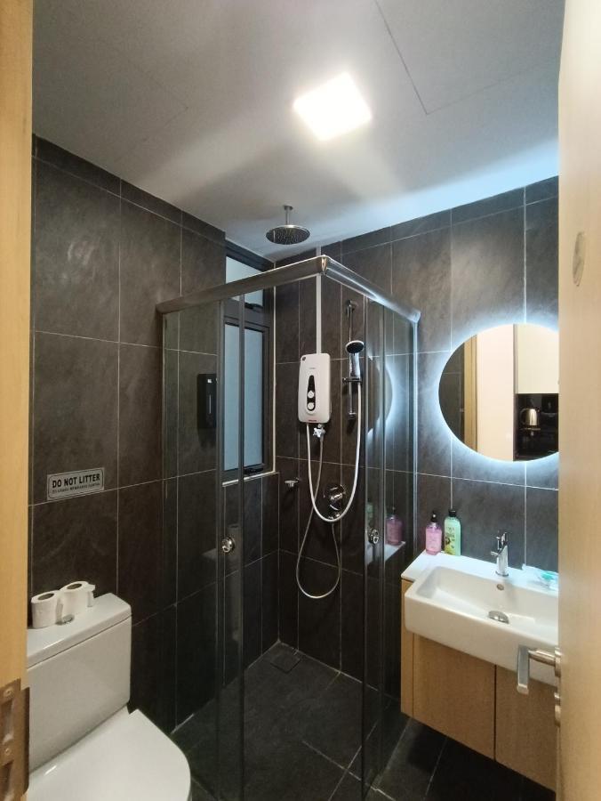 Lx 36a 2queen Bed Infinity Pool Klcc View Kuala Lumpur