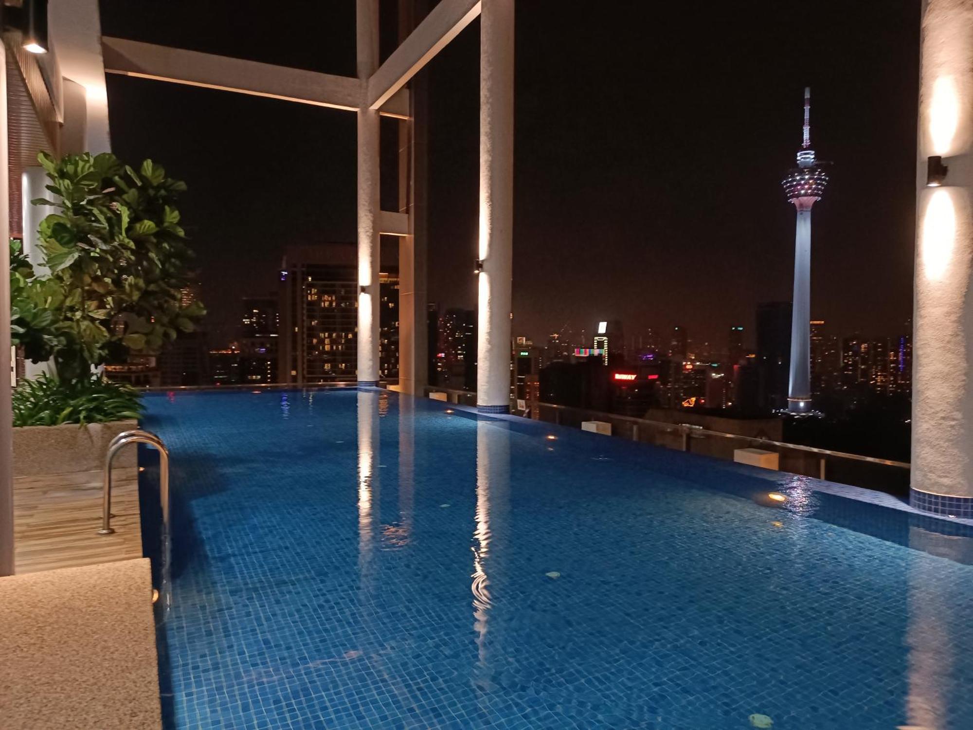 Lx 36a 2queen Bed Infinity Pool Klcc View *